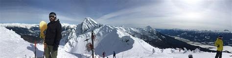 CROWBAR LODGE (Revelstoke) - Lodge Reviews & Photos - Tripadvisor
