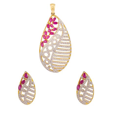 Designer Leafy Gold Plated Pendant Set – VOYLLA