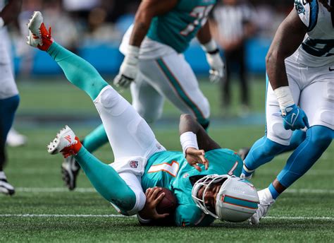 Los Angeles Chargers vs Miami Dolphins picks, predictions for who wins ...