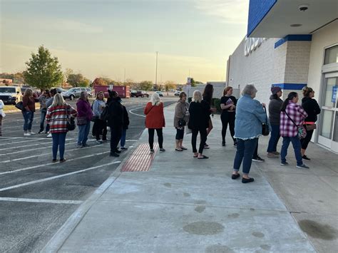 Ross Dress For Less opens in the Midland Mall