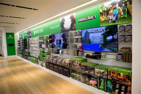 マイクロソフトがNY五番街に初の旗艦店「マイクロソフト・ストア」（Microsoft Store）をオープン!! : ニューヨークの遊び方