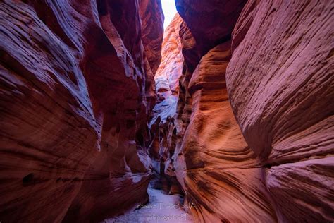 Secrets Of Utah's Buckskin Gulch Canyons | TouristSecrets