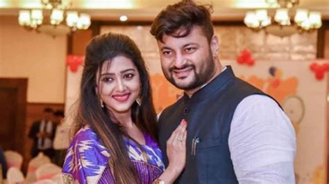 Barsha Priyadarshini Likely To Move SC Seeking Transfer Of Divorce Case ...