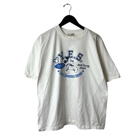 Vintage 90s Y2K Disney Youth Education Series T... - Depop