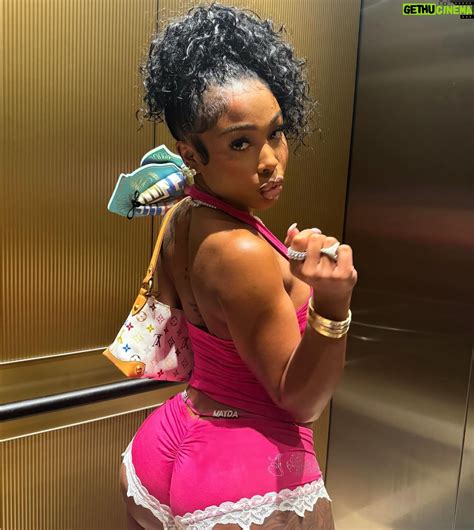 Actress Jayda Cheaves HD Photos and Wallpapers December 2024 | Gethu Cinema