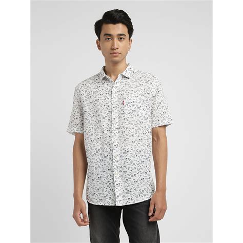 Buy Levi's Men White Conversational Regular Fit Shirt Online