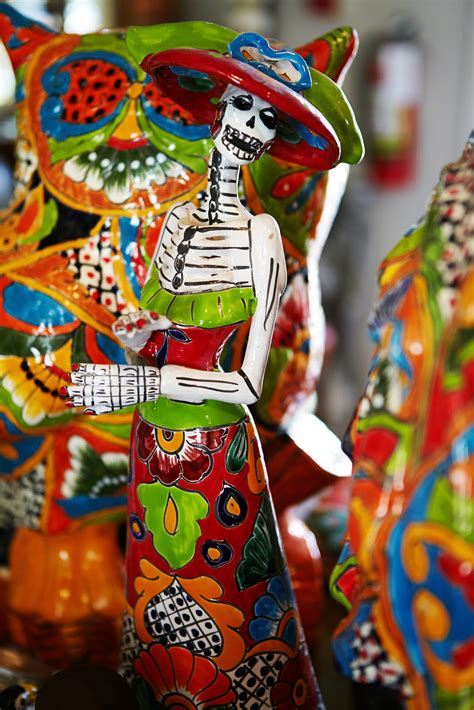 Mexico Lindo Artesanias - Visit Helotes