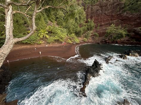 Hiking to Kaihalulu Red Sand Beach in Hānā on Maui — noahawaii