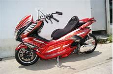 Honda Pcx Custom by 2016 Honda Pcx150 Scooter Ride Review Specs Mpg Honda Pcx Custom