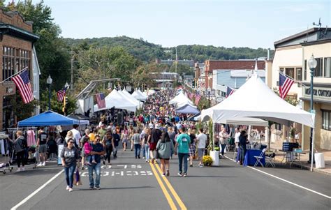 Nightshift at Celebrate Wallingford!, S Main St, Wallingford, CT 06492 ...