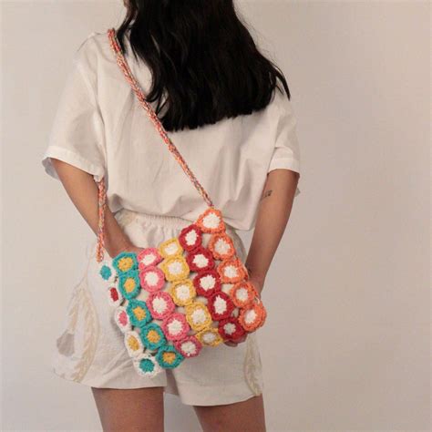 The Floral Crochet Sling Bag – Itihasikala