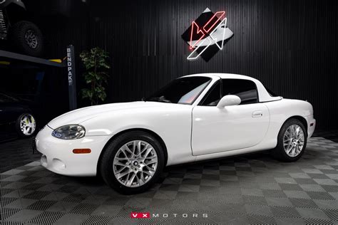 2001 Mazda MX-5 Miata | www.vxmotorsales.com