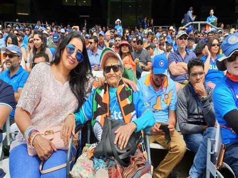 SL vs India: Superfan Charulata Patel cheers for India in crucial CWC ...