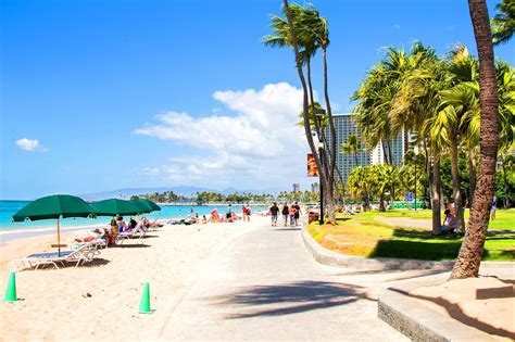 11 Things to Do in Honolulu in a Day - What is Honolulu Most Famous For?