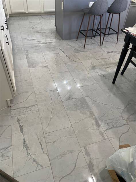 Tile Flooring in Peoria, Glendale, Phoenix | Ceramic & Porcelain Tiles