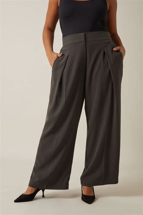 EVANS Plus Size Chocolate Brown Wide Leg Tailored Trousers | Evans