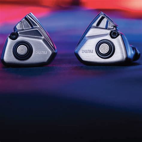 DUNU TITAN S Dynamic Driver IEMs