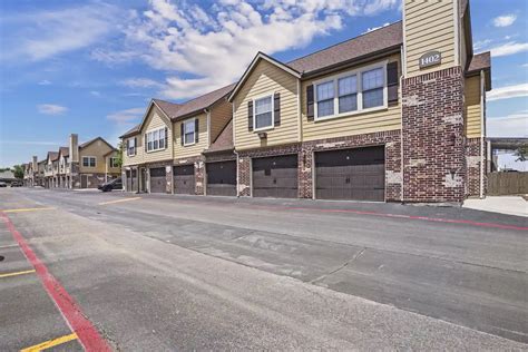 Photos of Park at Coulter in Amarillo, TX