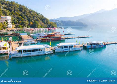 Sunrise in Sun Moon Lake Taiwan Editorial Stock Image - Image of beach ...