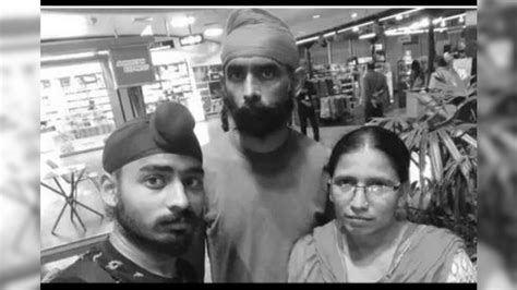 Human Story: ਡਰਾਈਵਰੀ ਕਰਦੇ-ਕਰਦੇ ਪਾਪਾ ਦੇ ਹੱਥ ਕਾਲੇ ਪੈਂਦੇ ਨਹੀਂ ਦੇਖ ਸਕਦਾ ਸੀ ...