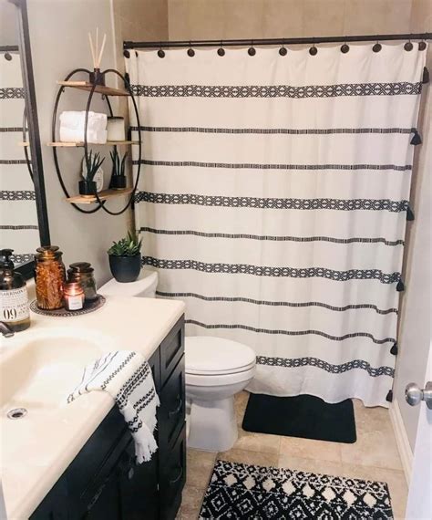 Basement Bath 的图像结果