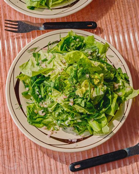 Classic French Green Salad - Casa De Suna