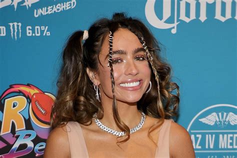 19 Fascinating Facts About Sommer Ray - Facts.net