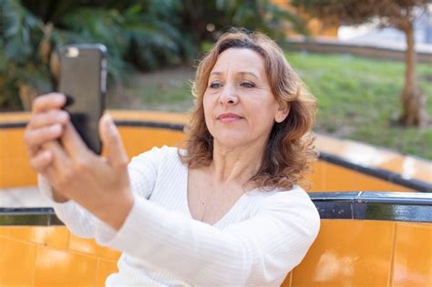 Phone Model 的图像结果