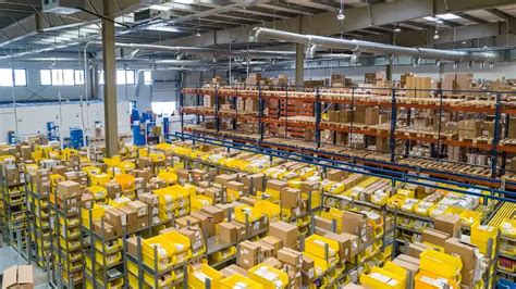 About Us & FAQs - SLP Express International Couriers