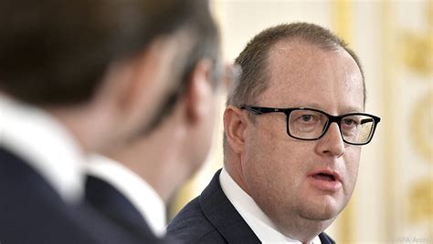 FPÖ: Bankverbindlichkeiten bei drei Millionen Euro - UnserTirol24