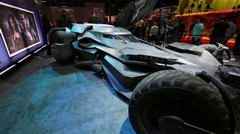 Batman vs. Superman: Batmobile Pictures Offer Hi-Res Look at Vehicle