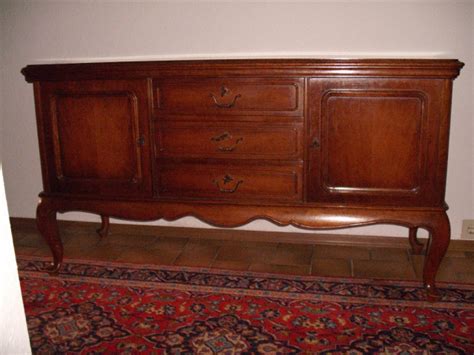 Kommode bzw. Anrichte (Holz/ englischer Stil) | online-kleinanzeigen.net