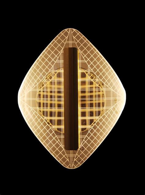 Latest and Unique Design Acrylic Material LED Wall Mount Lamp