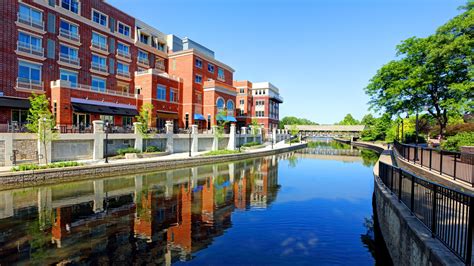 Things to Do in Naperville: Discover Hidden Gems - Wander Flag