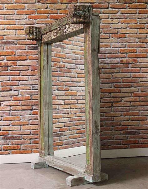 Large Vintage Floor Mirrors: Adding Style and Grandeur to Your Home