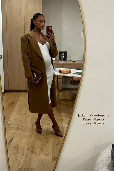 Pin by Danielle Maxwell on Head to toe chic | Stylish maternity outfits ...