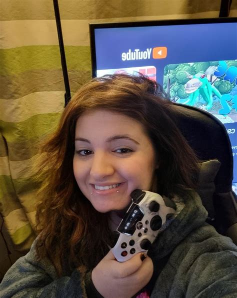 Anyone want to hang or play something xx I'm on xbox btw : r/transgamers - what does xxram2diexx say