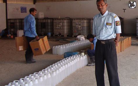 Sulphuric acid battery grade, Acid manufacturing company, Sodium ...