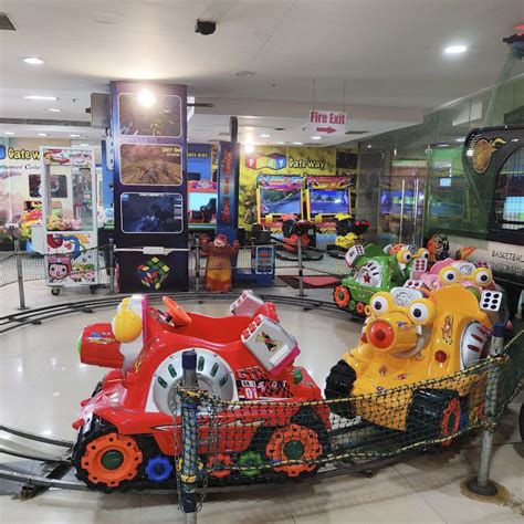 Spectrum Mall: Guide To Shopping, Activities & Restaurants