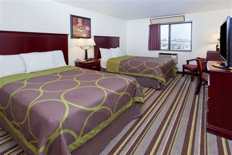 Super 8 by Wyndham Tuscaloosa | Tuscaloosa, AL Hotels