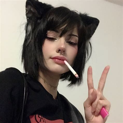 Pin by gabs 𔘓 愛 on icons ♡ bdy