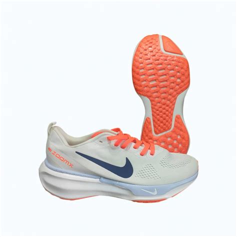 NIKE ZOOMX White Sports Shoe (Size-7) – Rajveer Sports