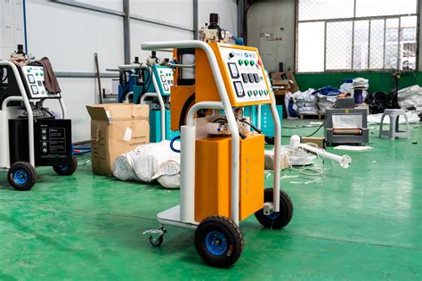 PU Foam Polyurethane Injection Spray Machine Polyurethane Spray Foam ...