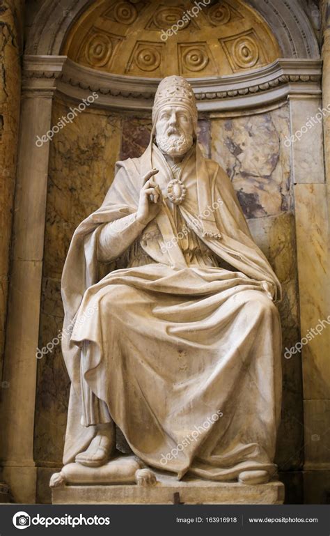 Pope Marcellus II – Papal Artifacts