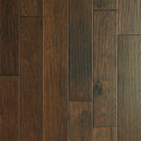 Perfect Saratoga Hickory Laminate Flooring For Modern Homes