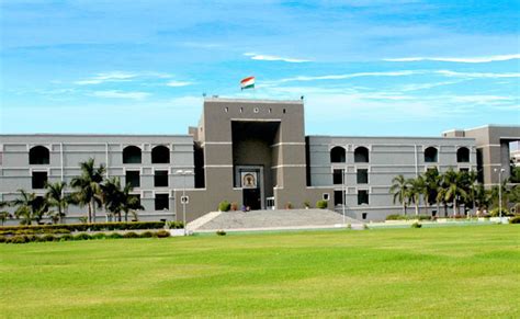 Gujarat: HC acquits last cop accused in 2003 Sadiq Jamal encounter case