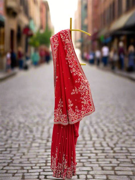 Red Silk Saree – Chhabra 555