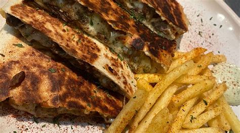 ESTAMBUL RESTAURANTE CASCO, Panama City - Menu, Prices & Restaurant ...