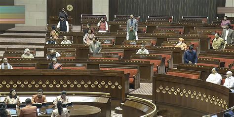 RS MPs flag traffic woes at rail crossings, gaps in maternal health scheme