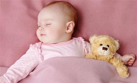 婴儿频繁吃奶睡不踏实（宝宝夜奶）-幼儿百科-魔术铺
